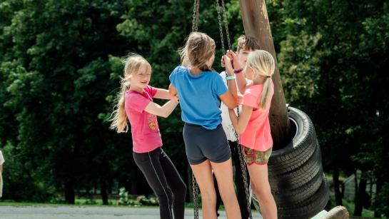 Illustratieve foto van spelende kinderen